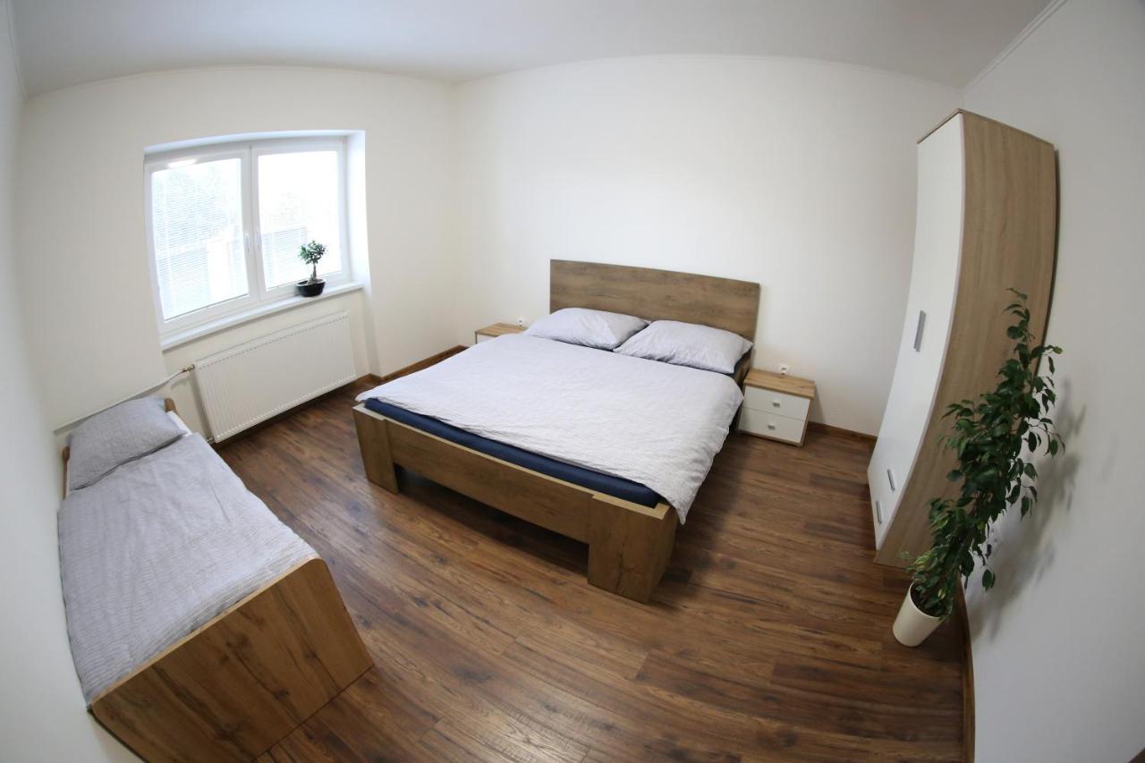 Dom Marhula Villa Štúrovo Kültér fotó